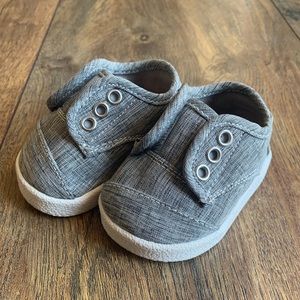 Toms T2 shoes